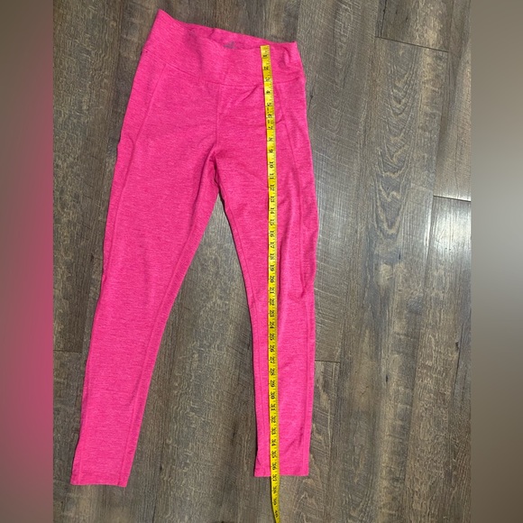 Ivory Ella hot pink high waisted leggings retro color elephants. Size M - Picture 3 of 7